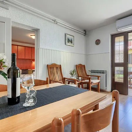 Zrinka-2 By Interhome Appartement